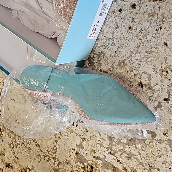 Betsy Johnson Blue Lucy Blush Embelished Flat - NIB - Picture 4 of 5
